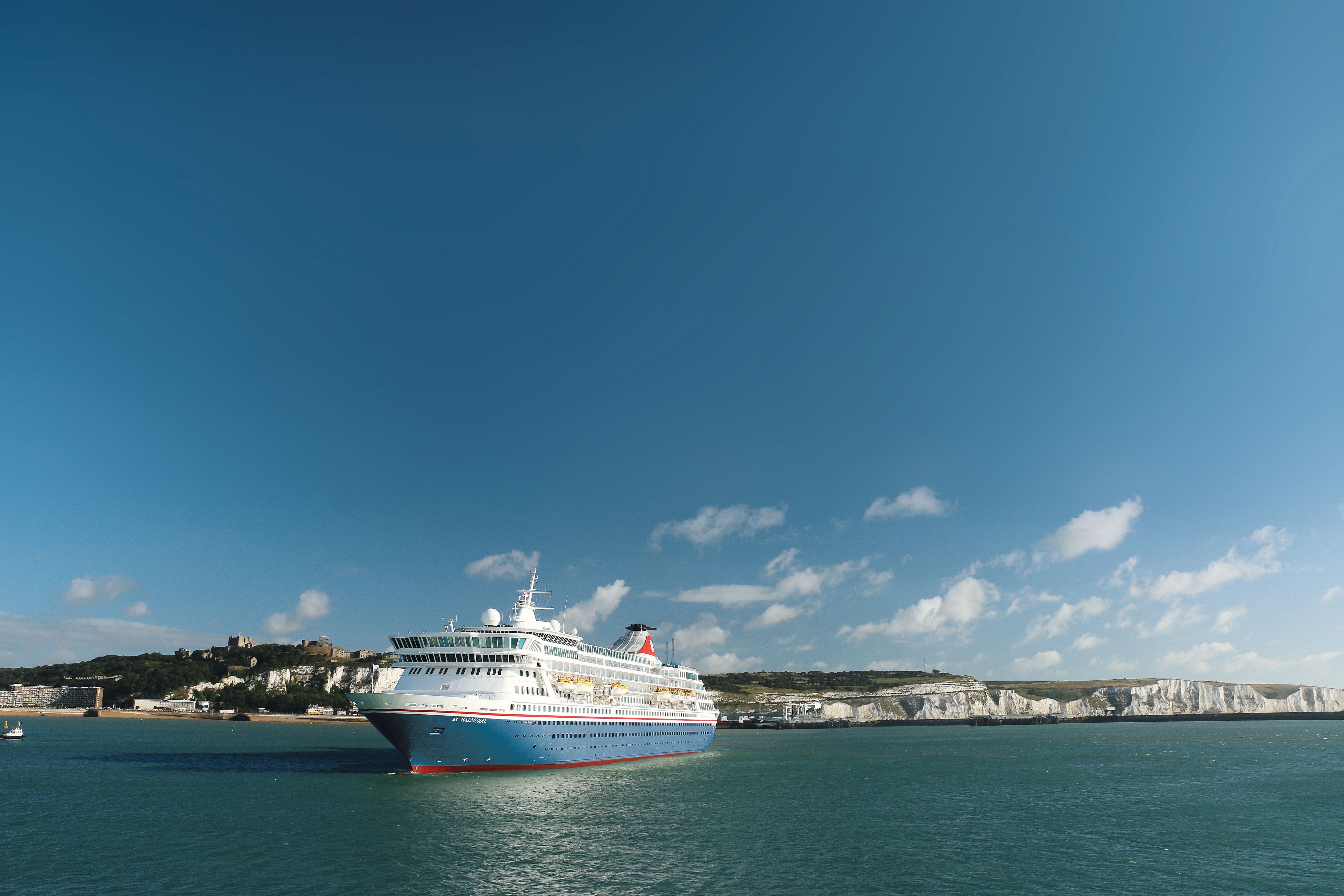 Balmoral cruising out of Dover, UK (1).jpg