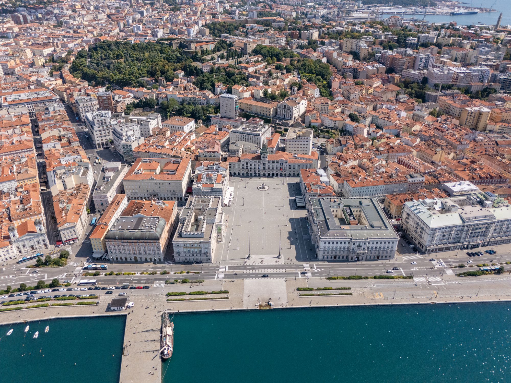 Piazza Unità d’Italia