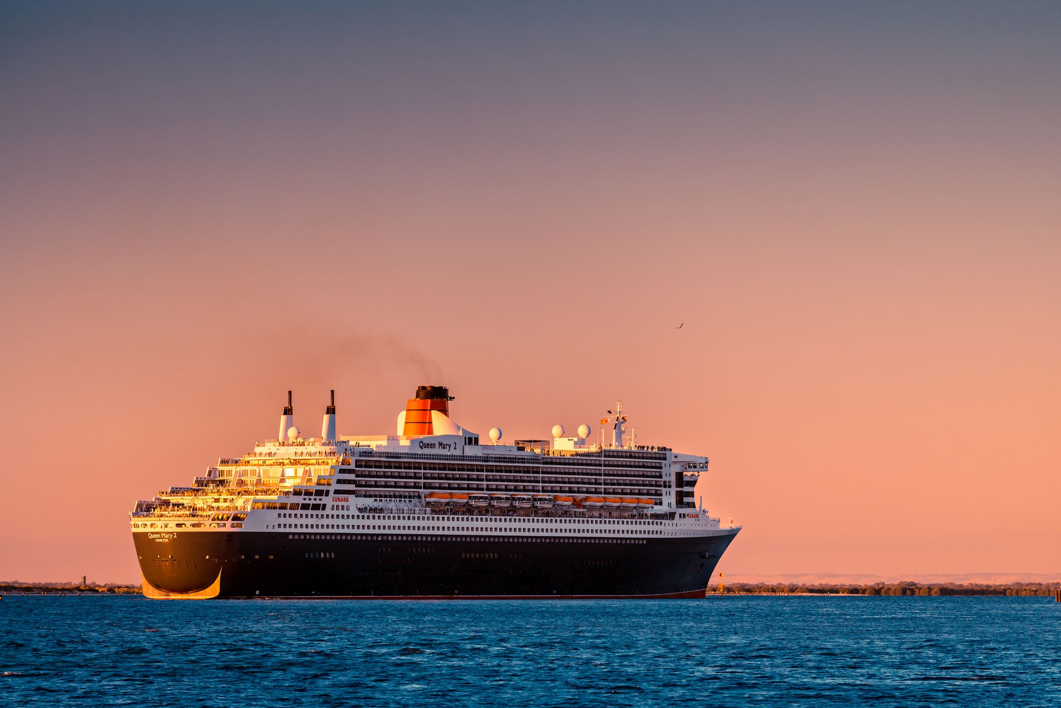 Queen mary 2 