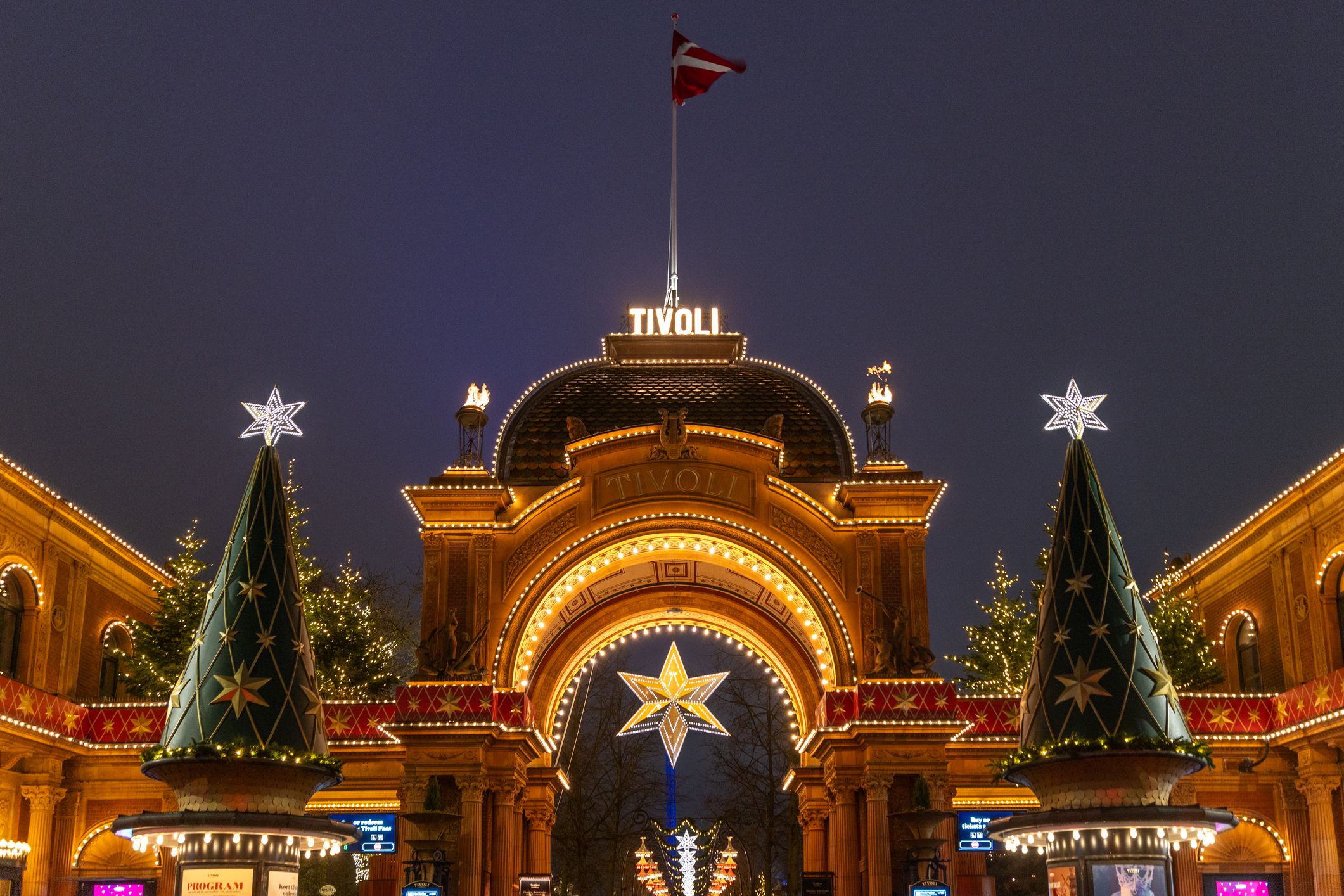 copenhagen tivoli lights