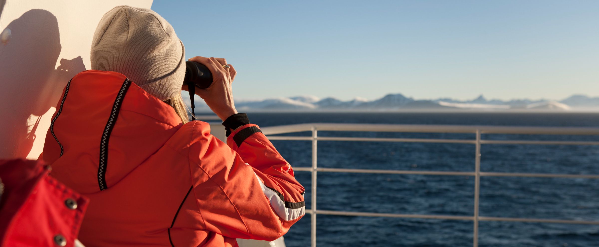 cruise ship binoculars