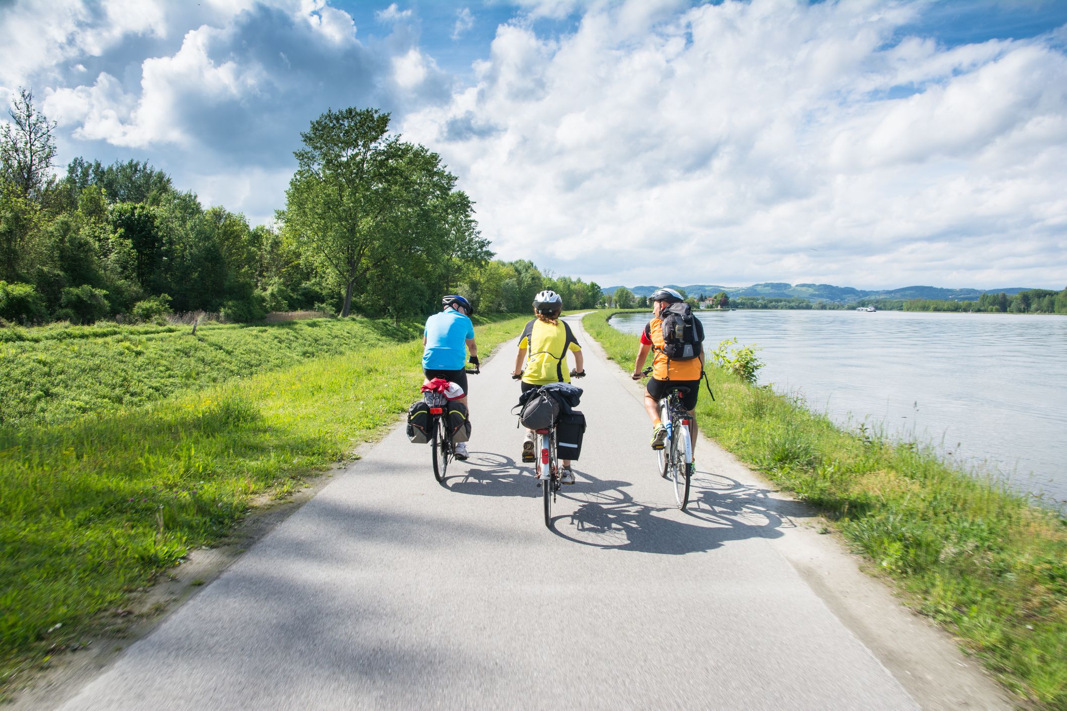 cycling scenic danube