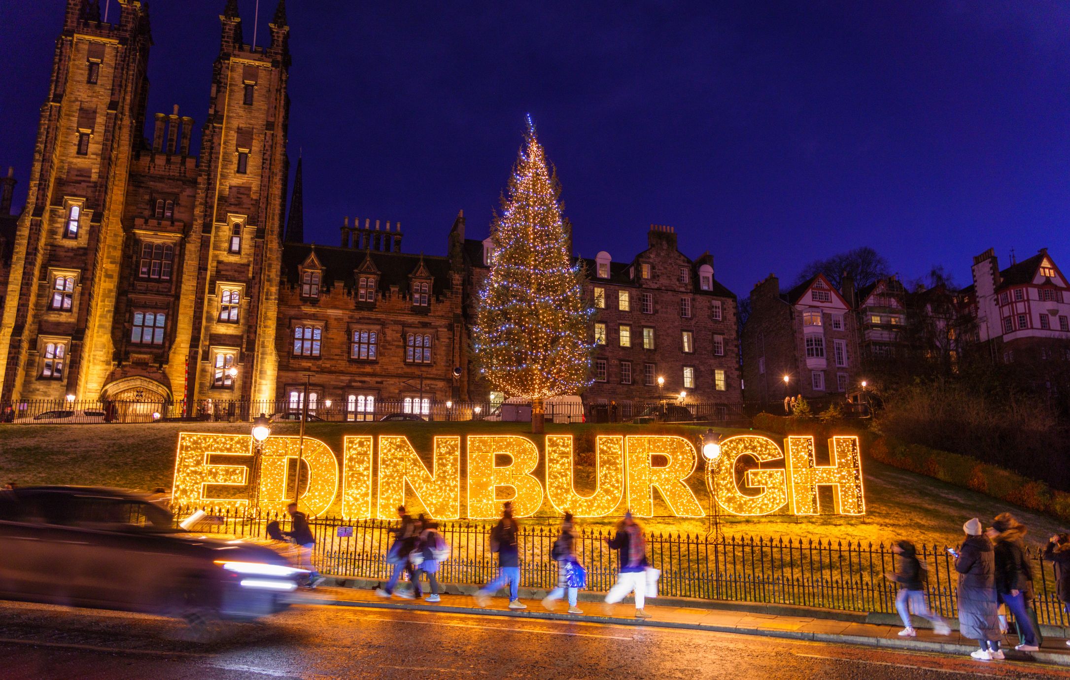 edinburgh christmas lights