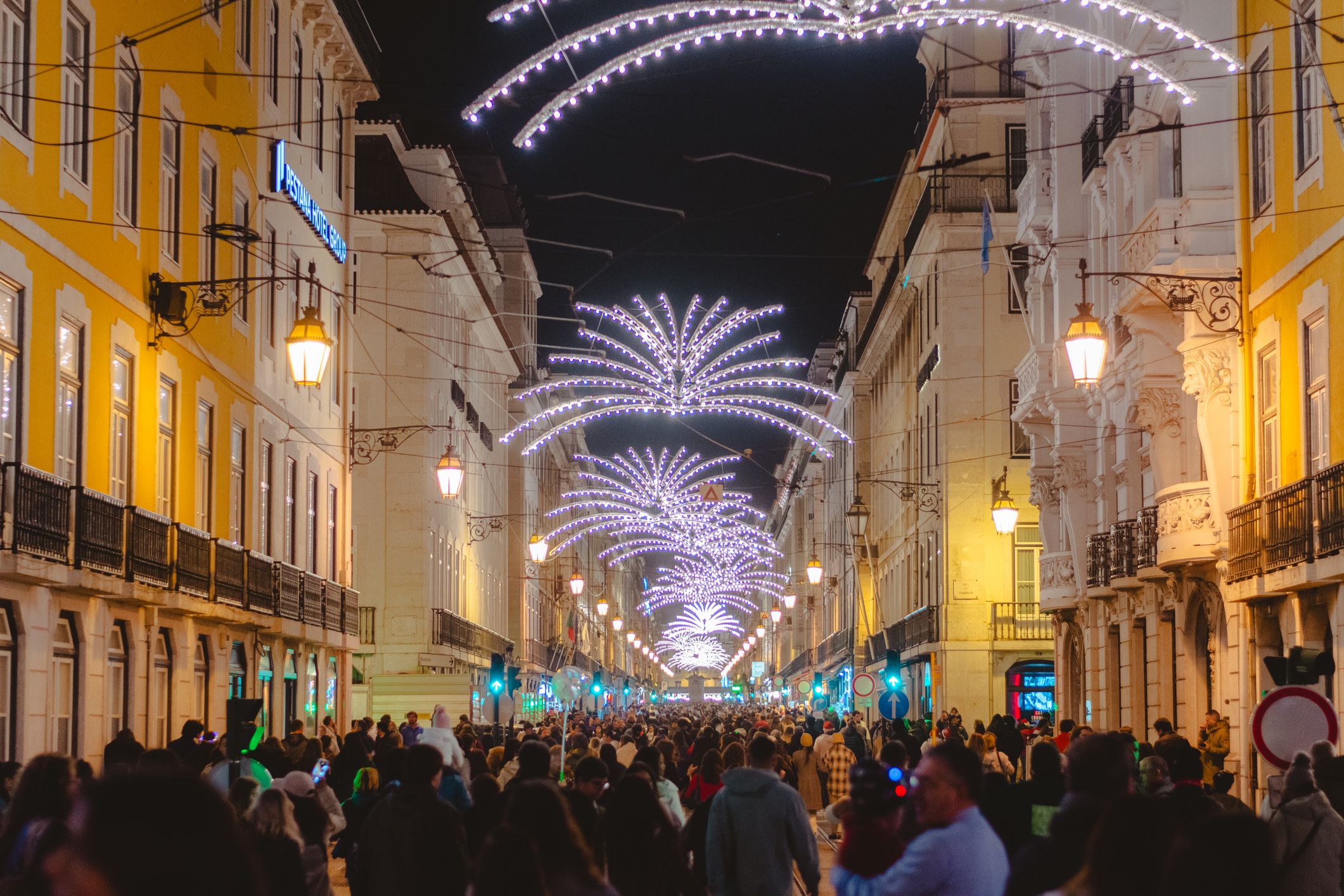 lisbon christmas lights