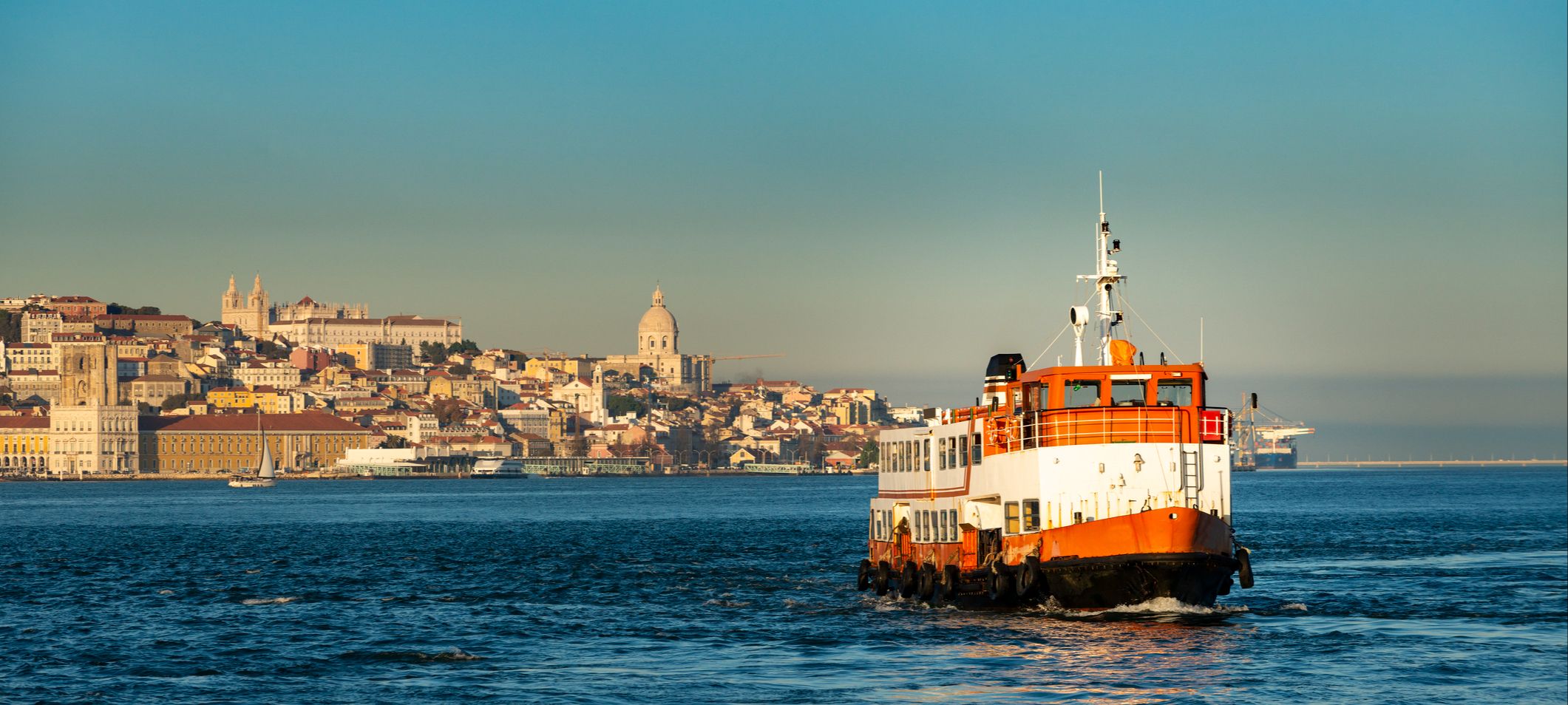 lisbon ferry